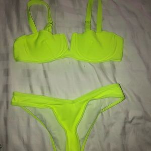 Sunny bunny bikini set